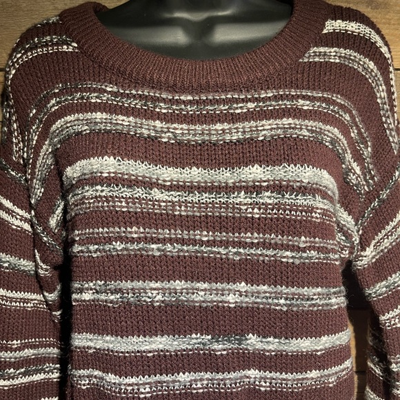 Calvin Klein Sweater - Picture 2 of 3